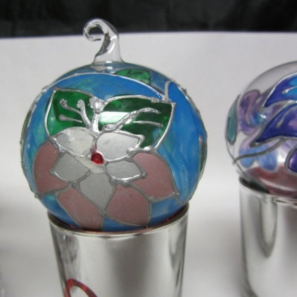 HAND PAINTED CLEAR BLOW GLASS ORNAMENTS W/FLORAL MOTIF EACH UNIQUE, SET OF 4 - Picture 9 of 12